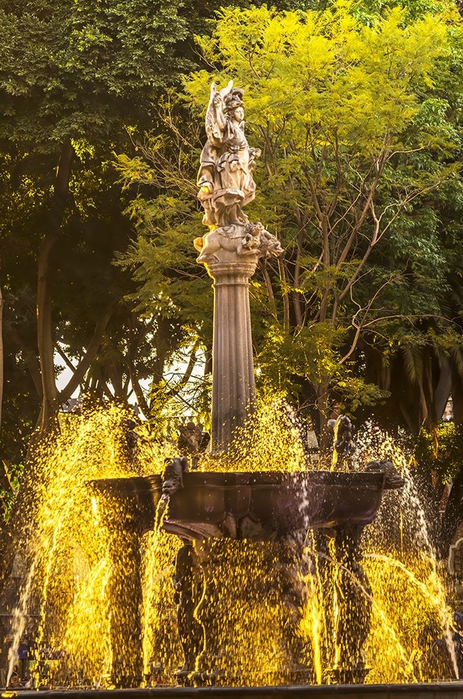 Zocalo Plaza-Puebla-Mexico Fountain built in 1777